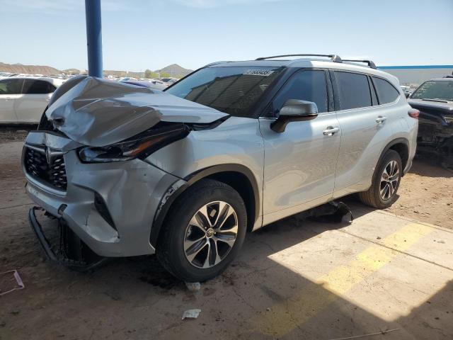 5TDHZRAH7MS061754 - 2021 TOYOTA HIGHLANDER XLE 银色 照片 1