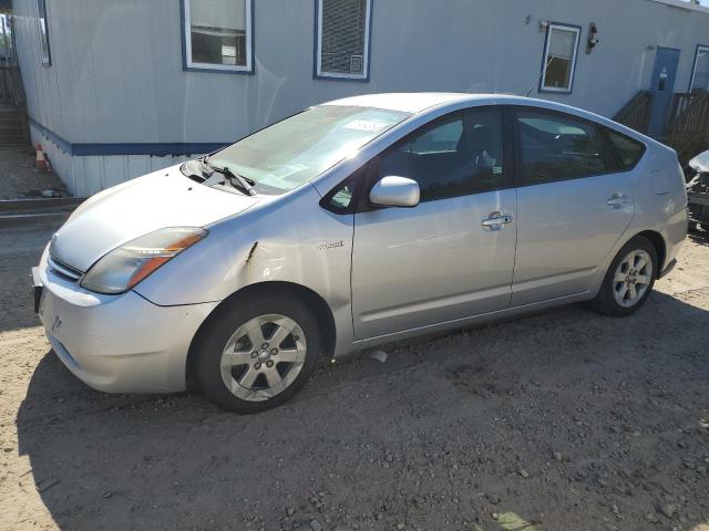 JTDKB20U477572692 - 2007 TOYOTA PRIUS SILVER photo 1