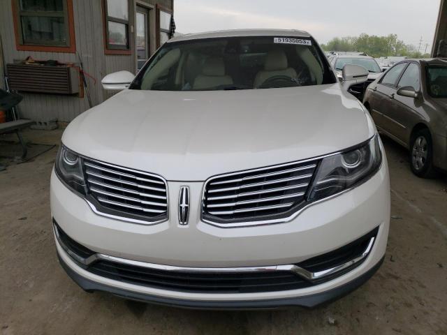 2LMTJ8KR7GBL88289 - 2016 LINCOLN MKX SELECT WHITE photo 5