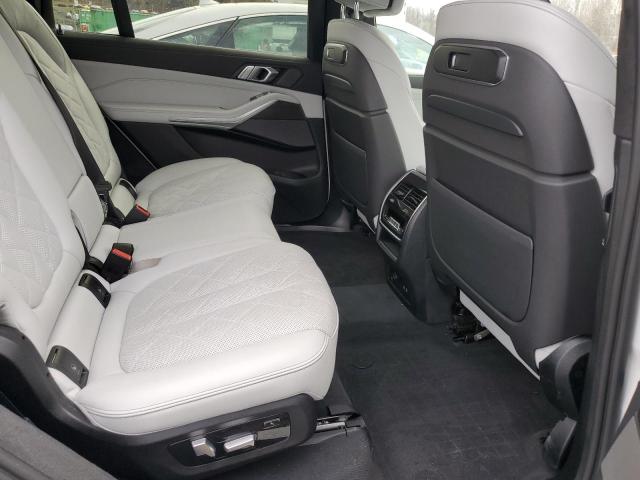 5UX33EM07P9P54139 - 2023 BMW X7 M60I WHITE photo 11