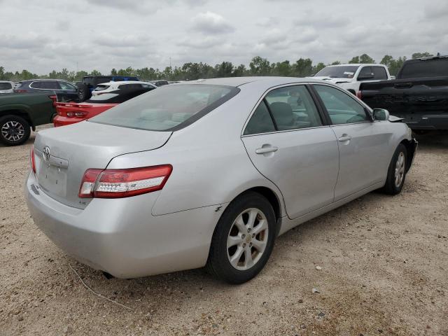 4T1BF3EK0BU752775 - 2011 TOYOTA CAMRY BASE SILVER photo 3