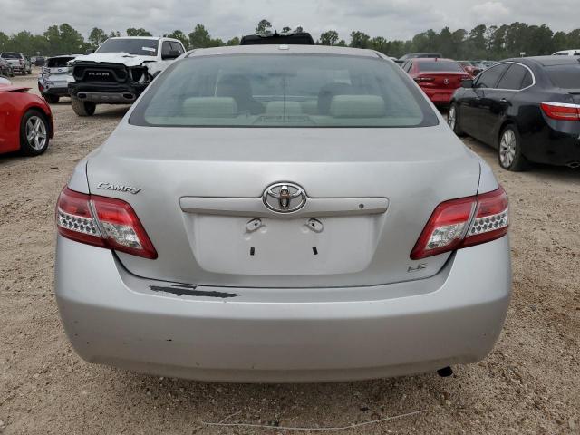 4T1BF3EK0BU752775 - 2011 TOYOTA CAMRY BASE SILVER photo 6