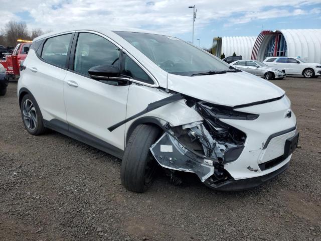 1G1FX6S00P4132645 - 2023 CHEVROLET BOLT EV 2LT WHITE photo 4