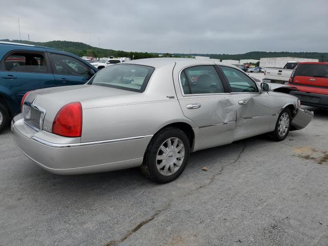 1LNHM82W47Y633860 - 2007 LINCOLN TOWN CAR SIGNATURE LIMITED SILVER photo 3