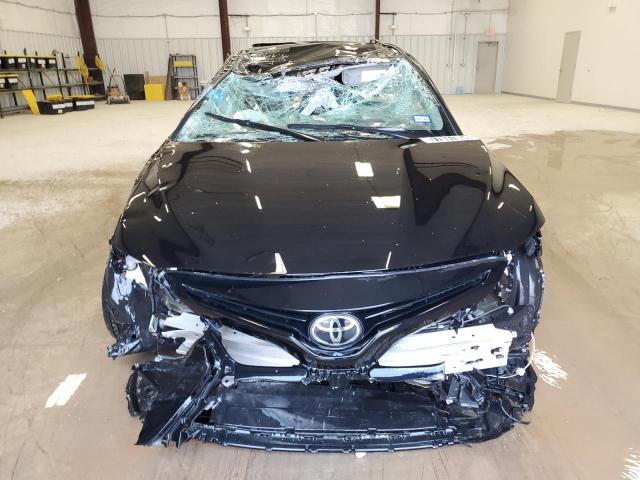 4T1G11AKXRU205277 - 2024 TOYOTA CAMRY SE NIGHT SHADE BLACK photo 5