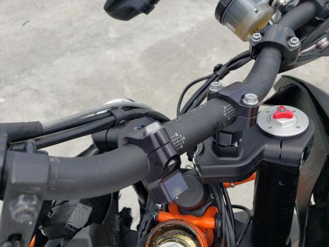 VBKV59402KM905307 - 2019 KTM 1290 SUPER ADVENTURE R ORANGE photo 8