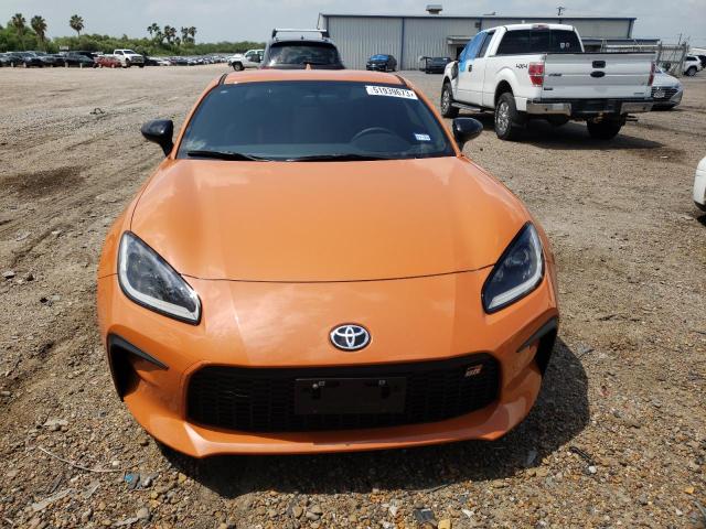 JF1ZNBH12P8755170 - 2023 TOYOTA GR 86 PREMIUM ORANGE photo 5