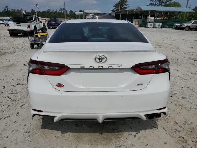 4T1T11AK0PU789961 - 2023 TOYOTA CAMRY SE NIGHT SHADE WHITE photo 6