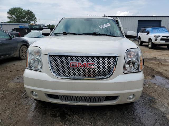 1GKFC03269R290899 - 2009 GMC YUKON DENALI WHITE photo 5