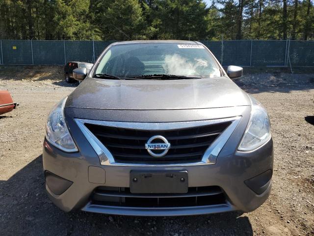 3N1CN7APXGL865769 - 2016 NISSAN VERSA S GRAY photo 5