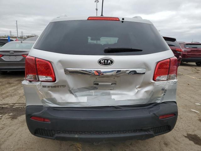 5XYKT4A29BG064297 - 2011 KIA SORENTO BASE SILVER photo 6