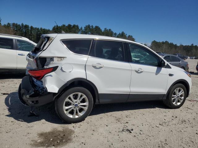 1FMCU9GD1KUA83945 - 2019 FORD ESCAPE SE WHITE photo 3