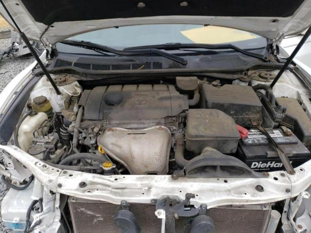 4T1BF3EK4BU747613 - 2011 TOYOTA CAMRY BASE WHITE photo 11