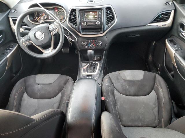 1C4PJLCB8JD560885 - 2018 JEEP CHEROKEE LATITUDE 黑色 照片 8