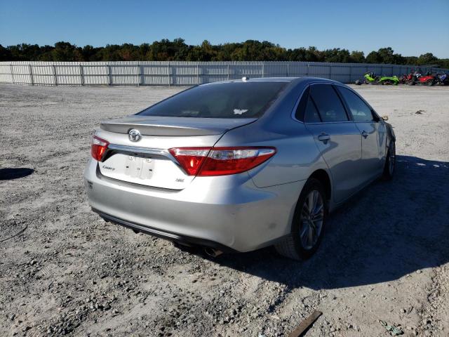 4T1BF1FK0GU220064 - 2016 TOYOTA CAMRY LE SILVER photo 4