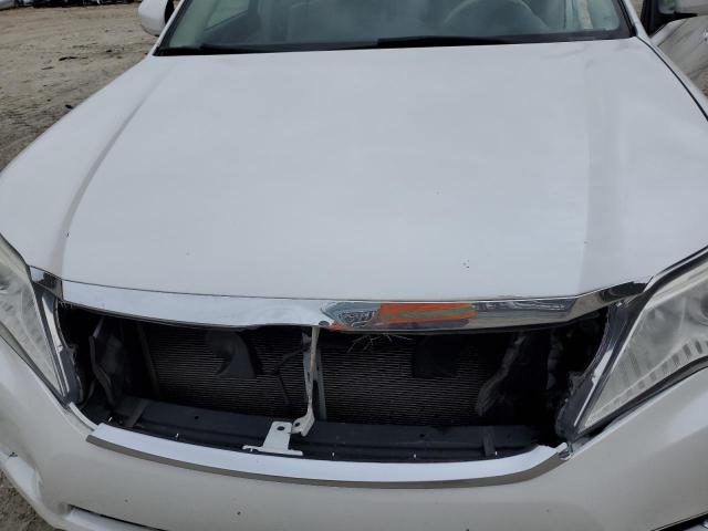 4T1BK3DB8BU418782 - 2011 TOYOTA AVALON BASE WHITE photo 11