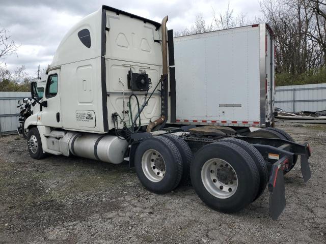 3AKJGLD55GSGU4402 - 2016 FREIGHTLINER CASCADIA 1 WHITE photo 3