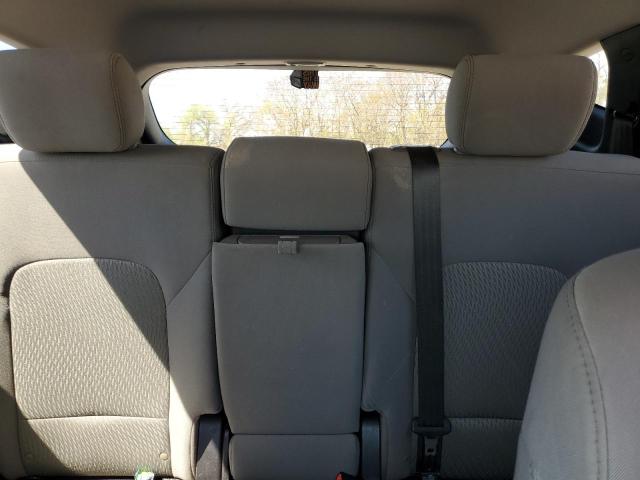 5NMZTDLB2JH072161 - 2018 HYUNDAI SANTA FE S WHITE photo 10