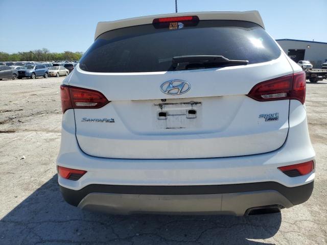 5NMZTDLB2JH072161 - 2018 HYUNDAI SANTA FE S WHITE photo 6