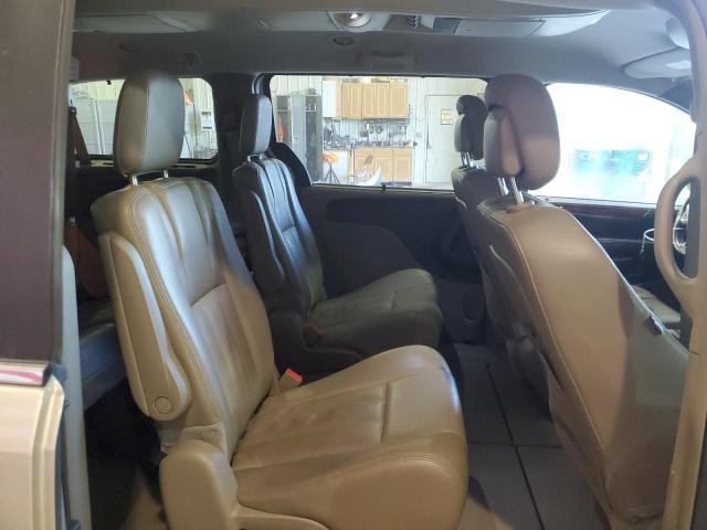 2C4RC1CG0DR531921 - 2013 CHRYSLER TOWN & COU TOURING L GOLD photo 11