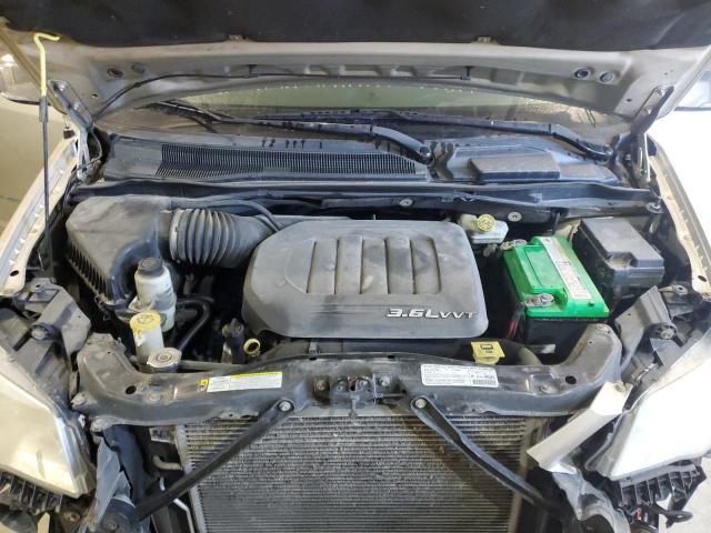 2C4RC1CG0DR531921 - 2013 CHRYSLER TOWN & COU TOURING L GOLD photo 12