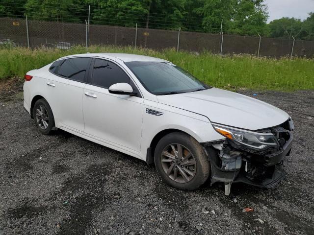 5XXGT4L30KG344013 - 2019 KIA OPTIMA LX WHITE photo 4