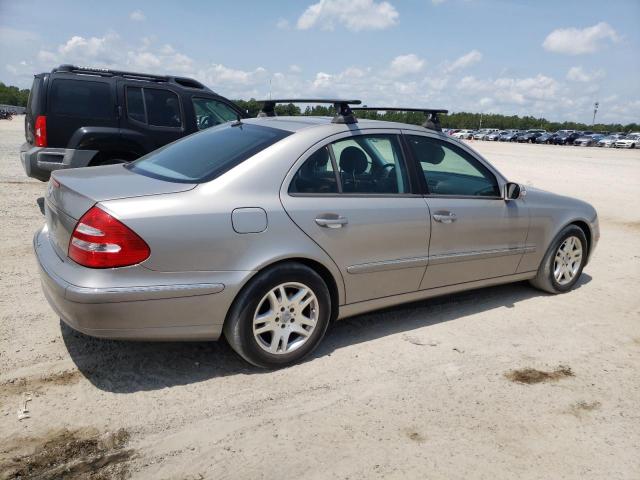 WDBUF56J66A744510 - 2006 MERCEDES-BENZ E 350 SILVER photo 3