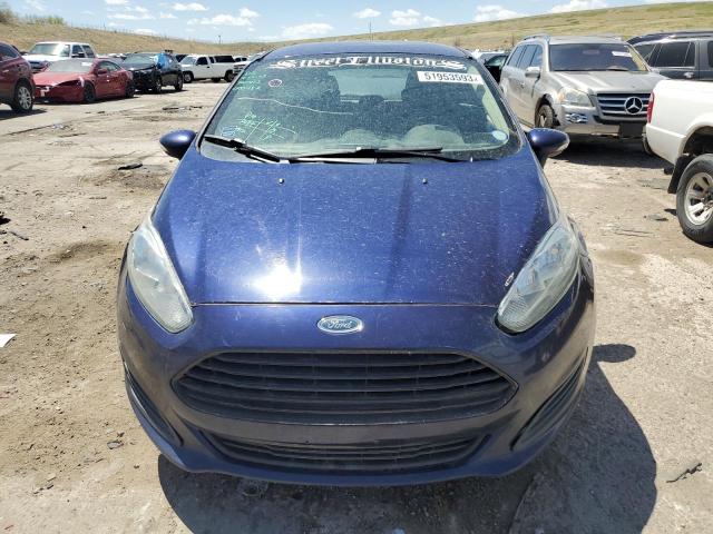 3FADP4EJ8GM112595 - 2016 FORD FIESTA SE BLUE photo 5