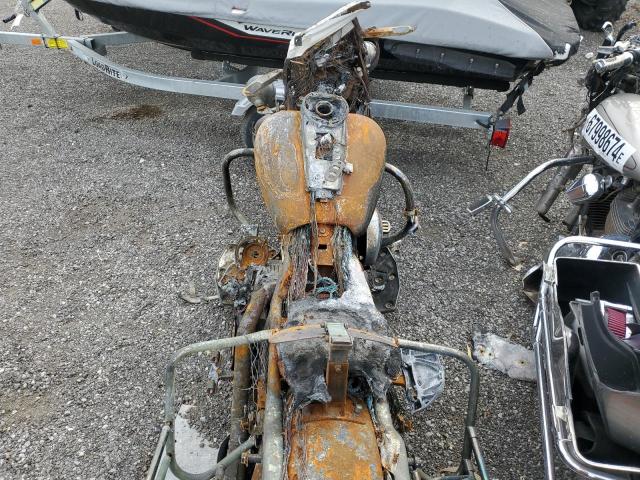 1HD1FCW131Y606639 - 2001 HARLEY-DAVIDSON FLHTCUI BURN photo 6