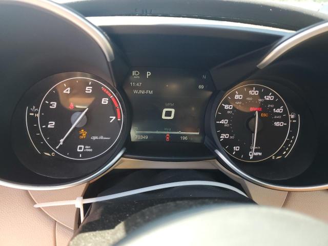 ZARFAECN7H7553779 - 2017 ALFA ROMEO GIULIA TI წითელი ფოტო 9