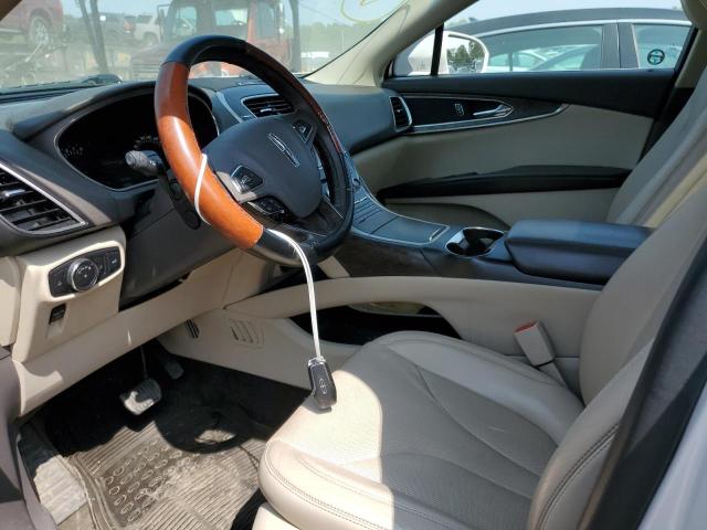 2LMTJ8LR7GBL26745 - 2016 LINCOLN MKX RESERVE Սպիտակ լուսանկար 7