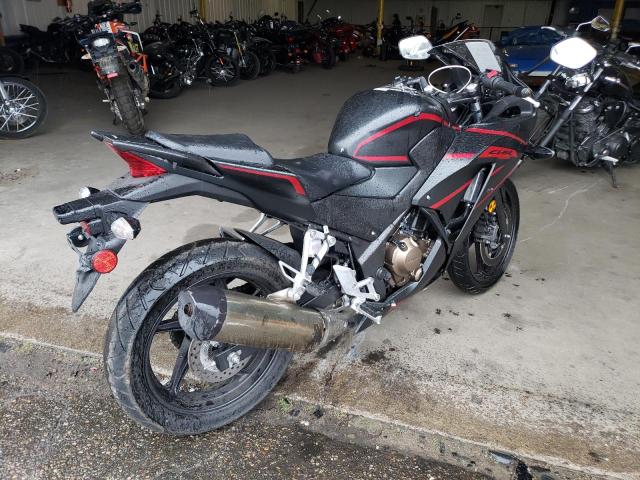 MLHNC5158J5400166 - 2018 HONDA CBR300 RA BLACK photo 4