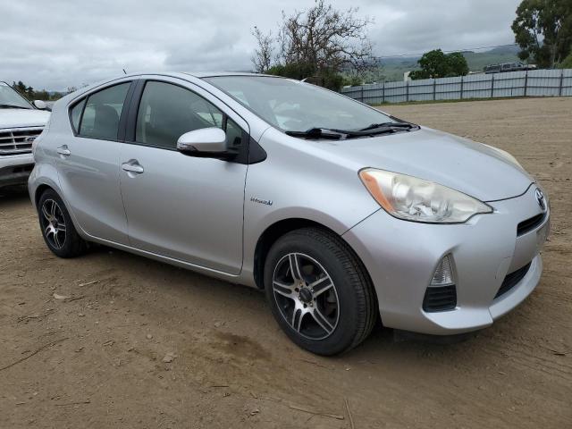 JTDKDTB3XD1555379 - 2013 TOYOTA PRIUS C SILVER photo 4