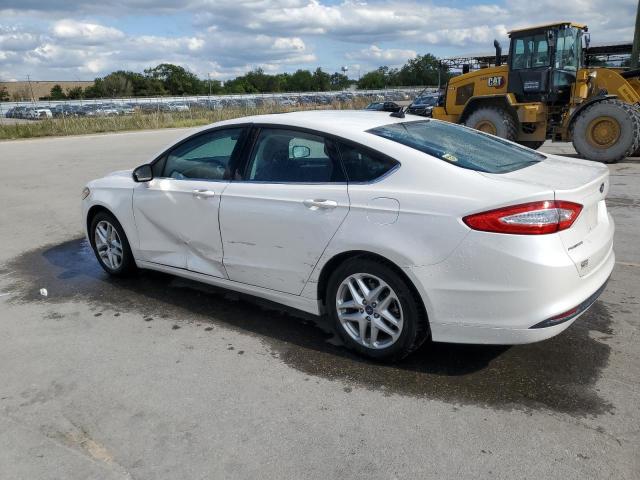 1FA6P0H79E5384643 - 2014 FORD FUSION SE WHITE photo 2