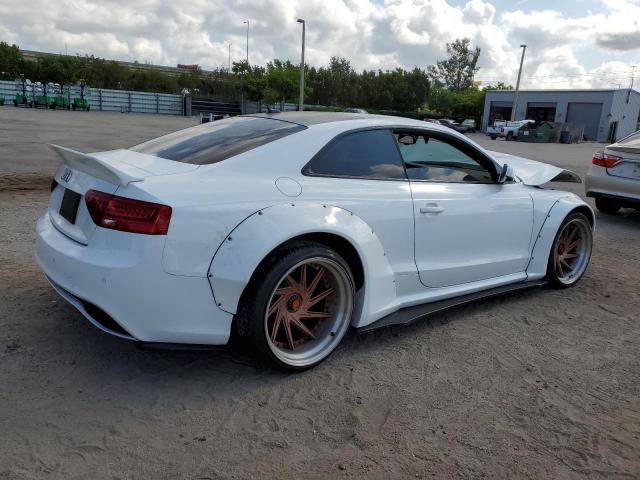 WUAC6AFR1EA900515 - 2014 AUDI RS5 WHITE photo 3