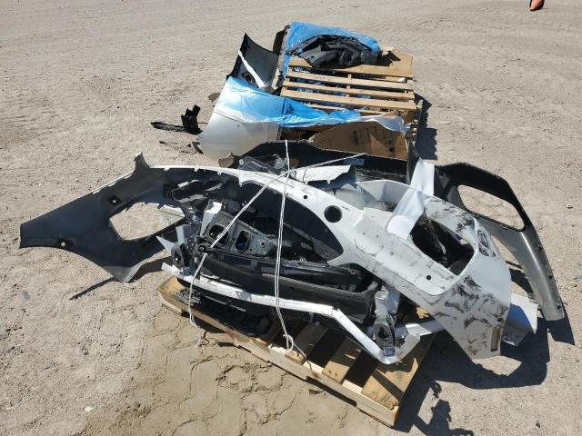 WBAAE4C0XNCJ54498 - 2022 BMW 840XI WHITE photo 12