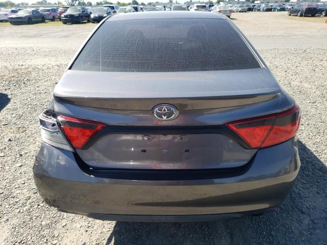 4T1BF1FK3FU982237 - 2015 TOYOTA CAMRY LE GRAY photo 6