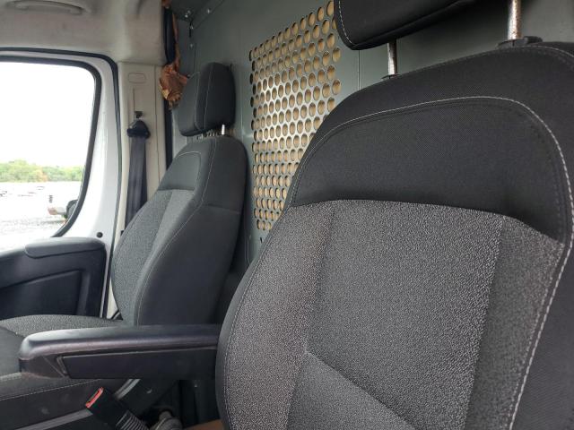 3C6TRVDG5JE143730 - 2018 RAM PROMASTER 2500 HIGH 白色 照片 11