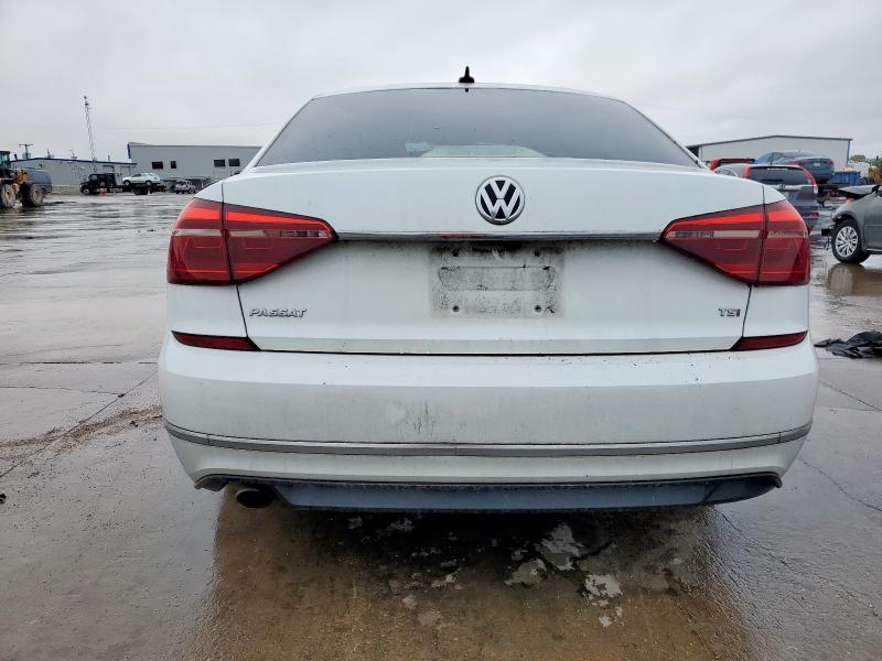 1VWDT7A39HC074471 - 2017 VOLKSWAGEN PASSAT R-LINE თეთრი ფოტო 6