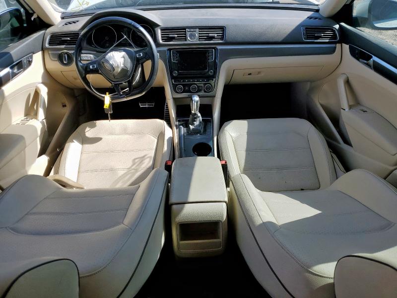 1VWDT7A39HC074471 - 2017 VOLKSWAGEN PASSAT R-LINE თეთრი ფოტო 8