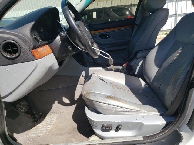 WBADT63402CH92582 - 2002 BMW 530 I AUTOMATIC WHITE photo 7