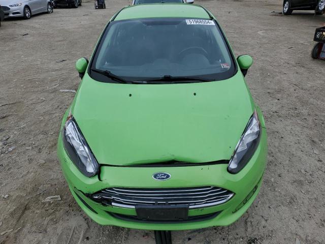 3FADP4BJ1FM160961 - 2015 FORD FIESTA SE GREEN photo 5