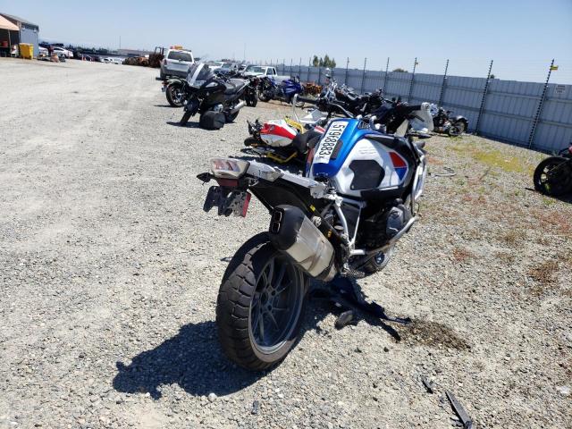 WB10J5308KZF78321 - 2019 BMW R 1250 GS ADVENTURE BLUE photo 4