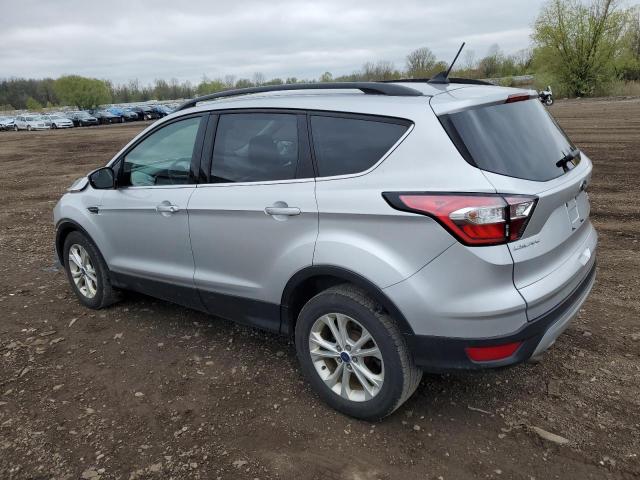 1FMCU9HD1JUA50554 - 2018 FORD ESCAPE SEL SILVER photo 2