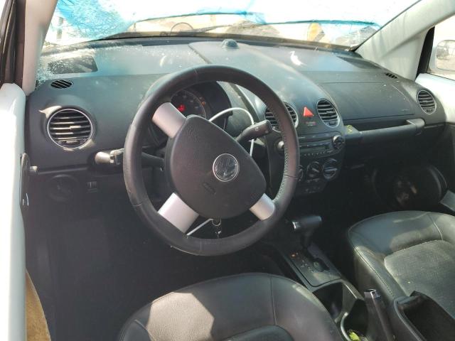 3VWRG3AL7AM009075 - 2010 VOLKSWAGEN NEW BEETLE WHITE photo 8