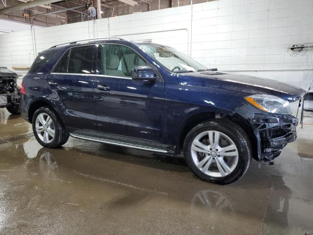 4JGDA5HB5EA368320 - 2014 MERCEDES-BENZ ML 350 4MATIC BLUE photo 4