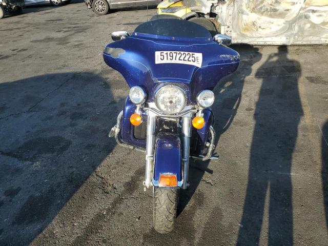 1HD1FCW106Y649469 - 2006 HARLEY-DAVIDSON FLHTCUI 蓝色 照片 2