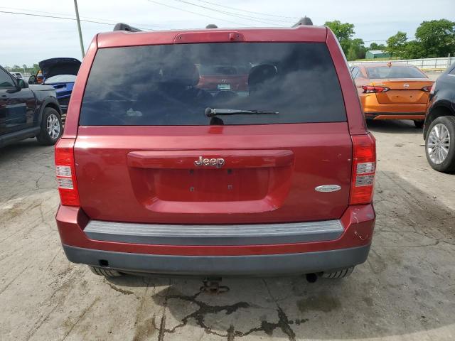 1C4NJPFB4ED770948 - 2014 JEEP PATRIOT LATITUDE RED photo 6