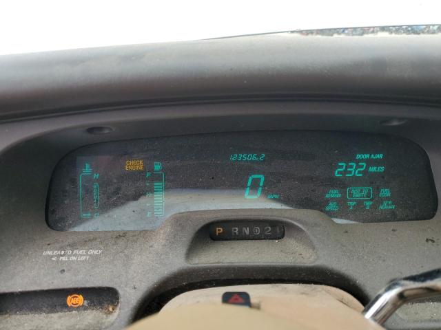 1LNLM81W4SY748883 - 1995 LINCOLN TOWN CAR EXECUTIVE Braun Foto 9