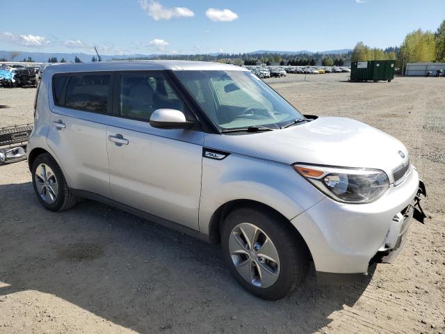 KNDJN2A26G7845714 - 2016 KIA SOUL SILVER photo 4